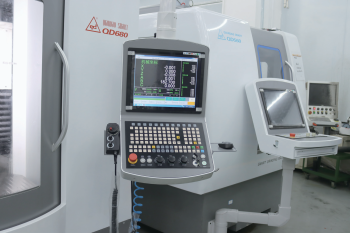 Máy mài dao cụ CNC 6 trục QD 680